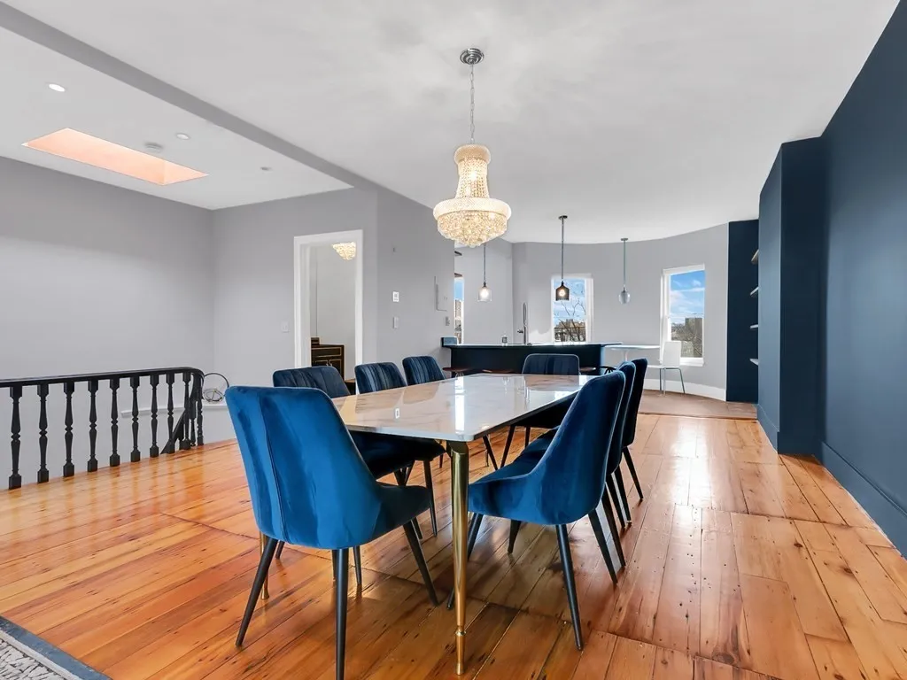 482 Columbus Ave, South End