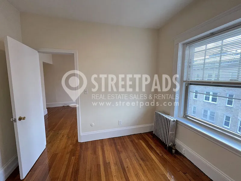 1315 Commonwealth Ave, Allston