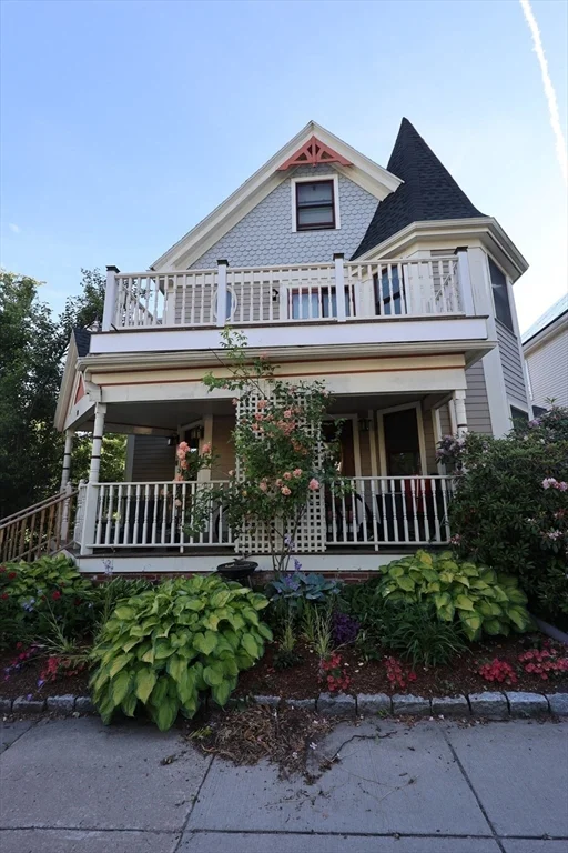 10 Symmes, Roslindale