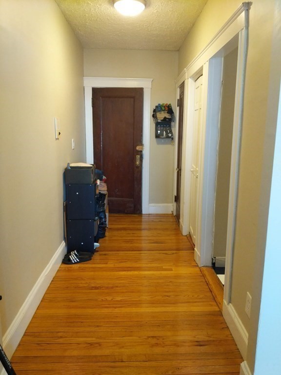 2035 Commonwealth Ave, Brighton