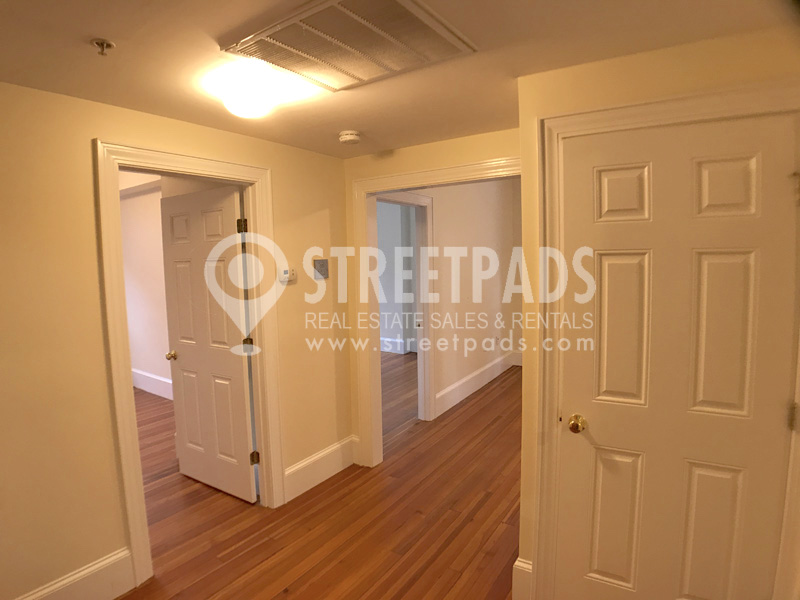 881 Massachusetts Ave, Central Square