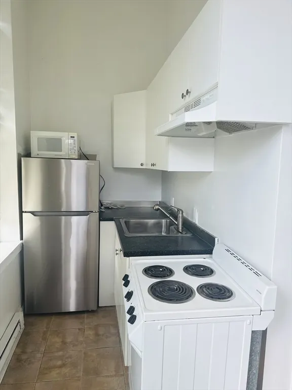 433 Massachusetts Ave, Roxbury