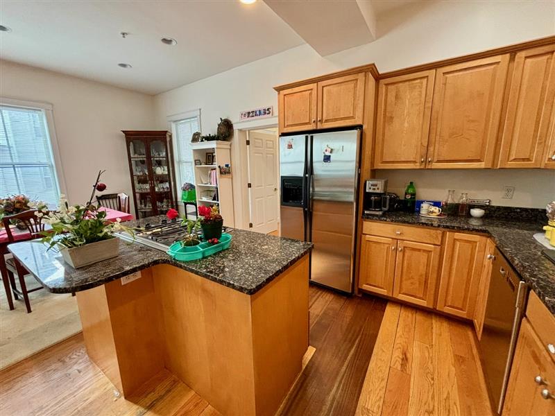 39 Inman St, Mid-Cambridge