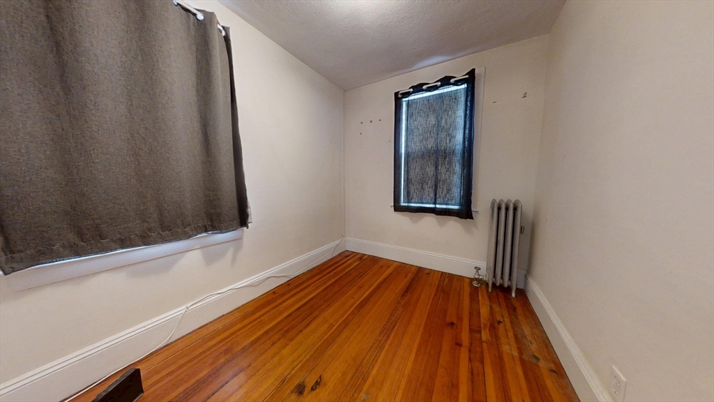 54 Prentiss St, Watertown