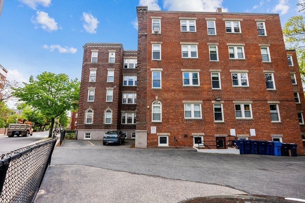 1 Craigie, Harvard Square