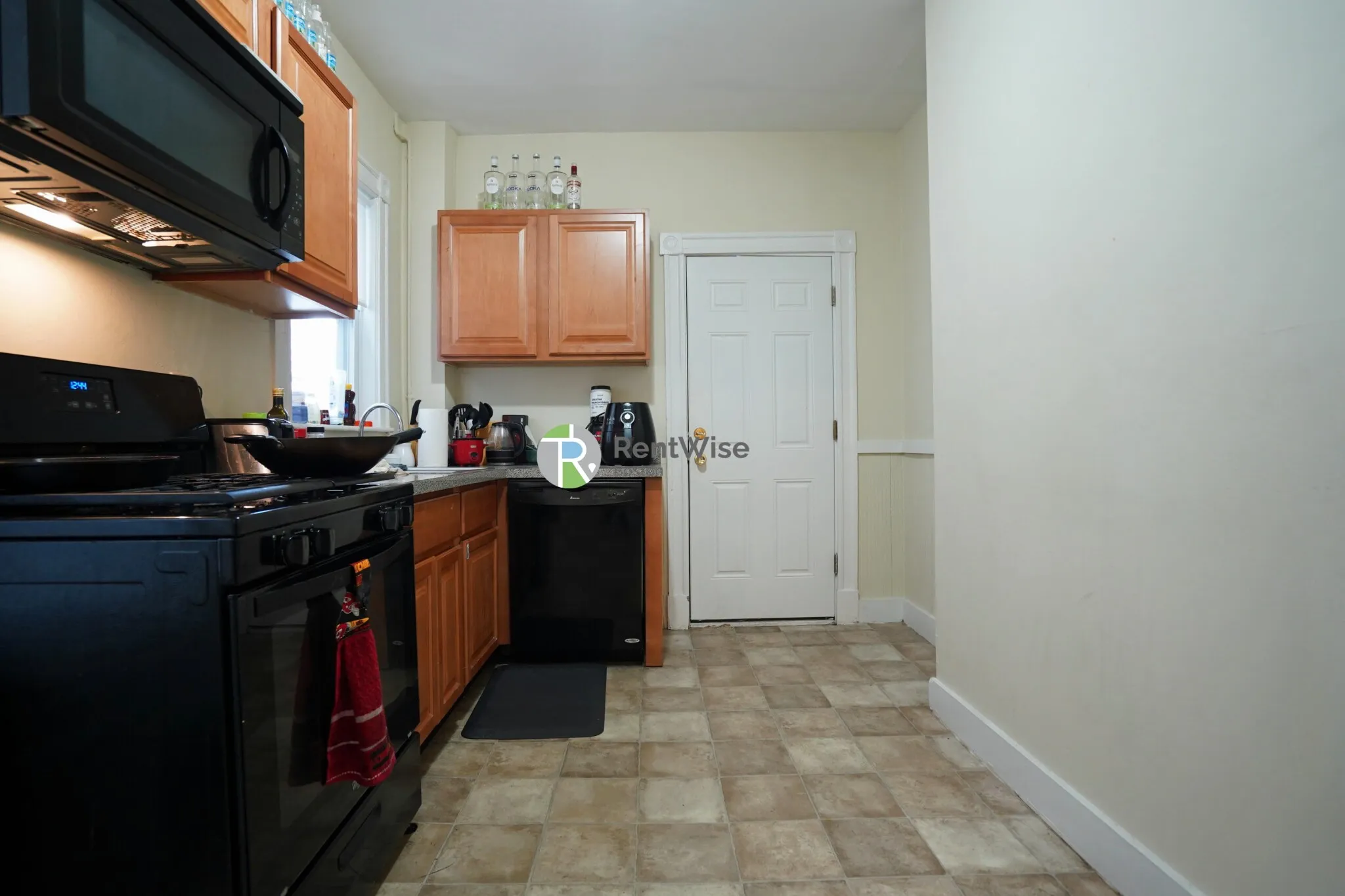 795 Columbia Rd, Dorchester