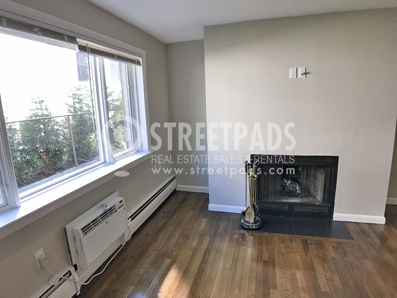 50 Evergreen St, Jamaica Plain