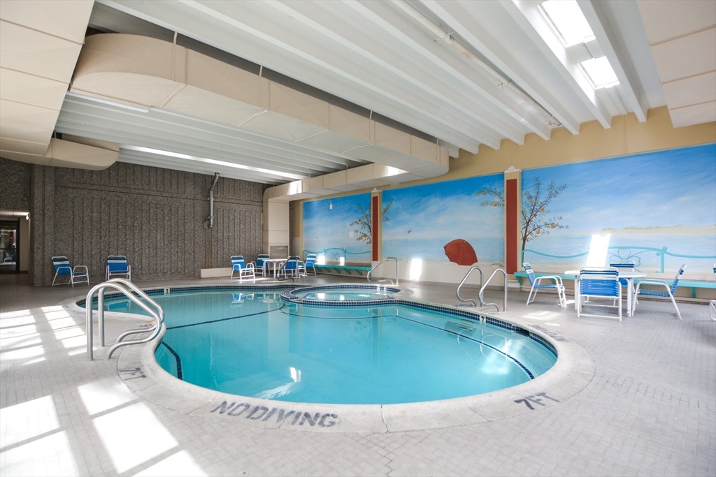 95 Audubon Rd, Wakefield