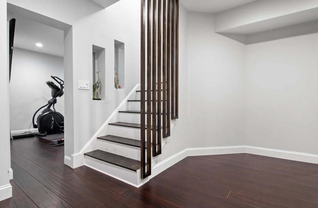 77 Hound Pack Cir, Walpole