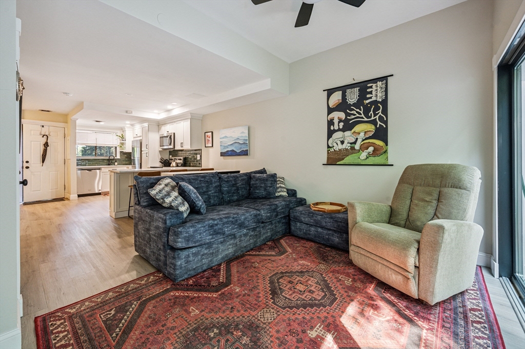 330 Sterling St, West Boylston