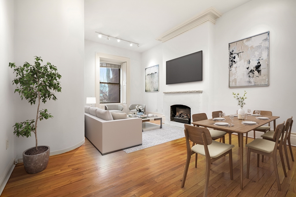 109 Beacon St, Back Bay