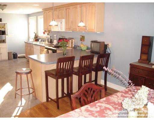 11 Dell Ave, Medford