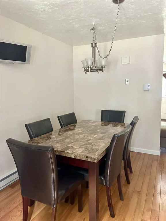 11 Carpenter Ave, Attleboro