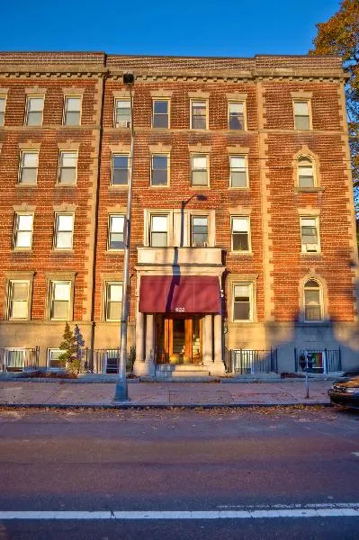 1622 Massachusetts Ave, Neighborhood Nine