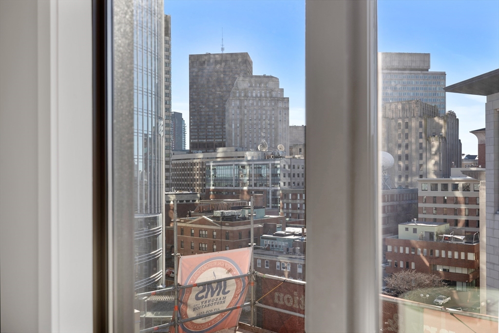 121 Portland St, West End