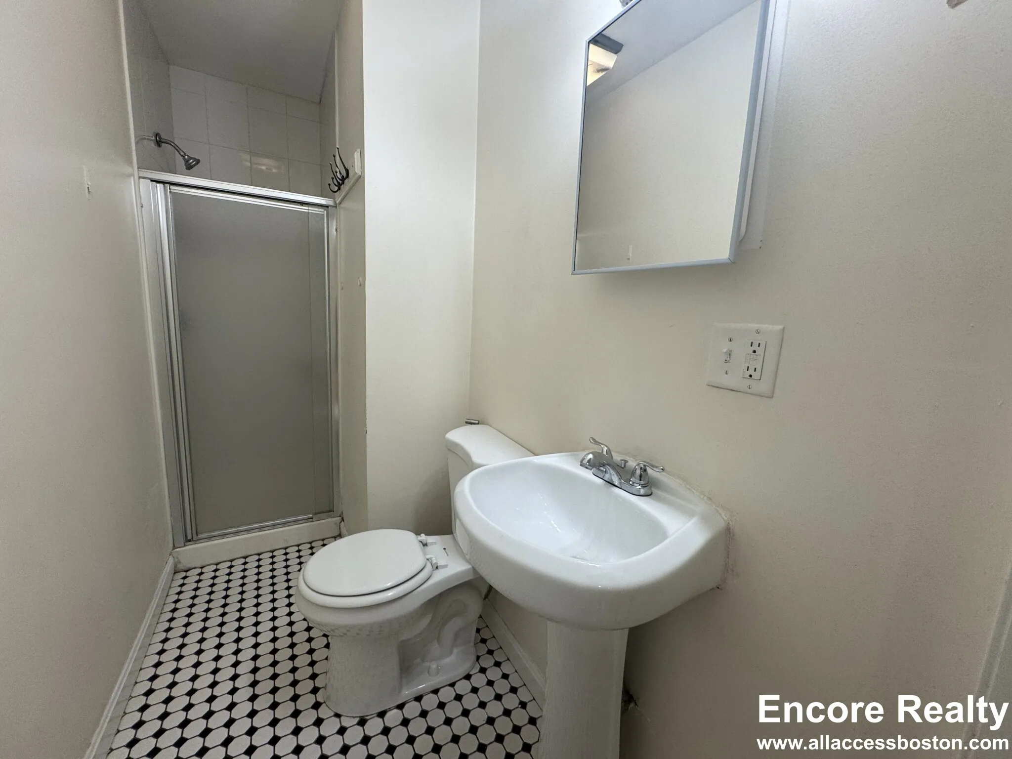 41 Orkney Rd, Brighton