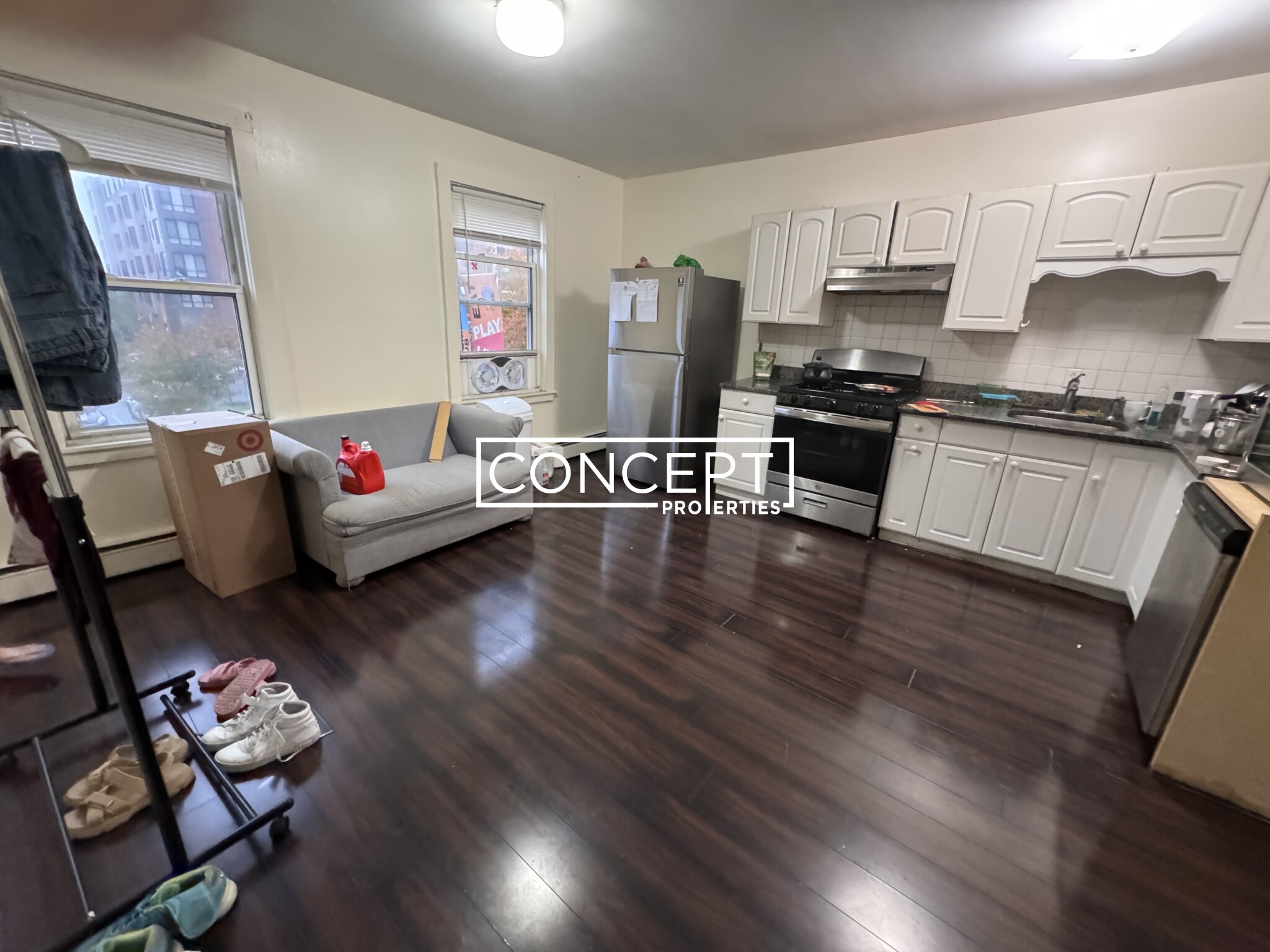 1576 Tremont St, Mission Hill