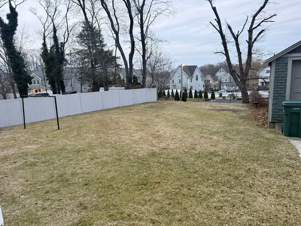 5 Lothrop St, Downtown