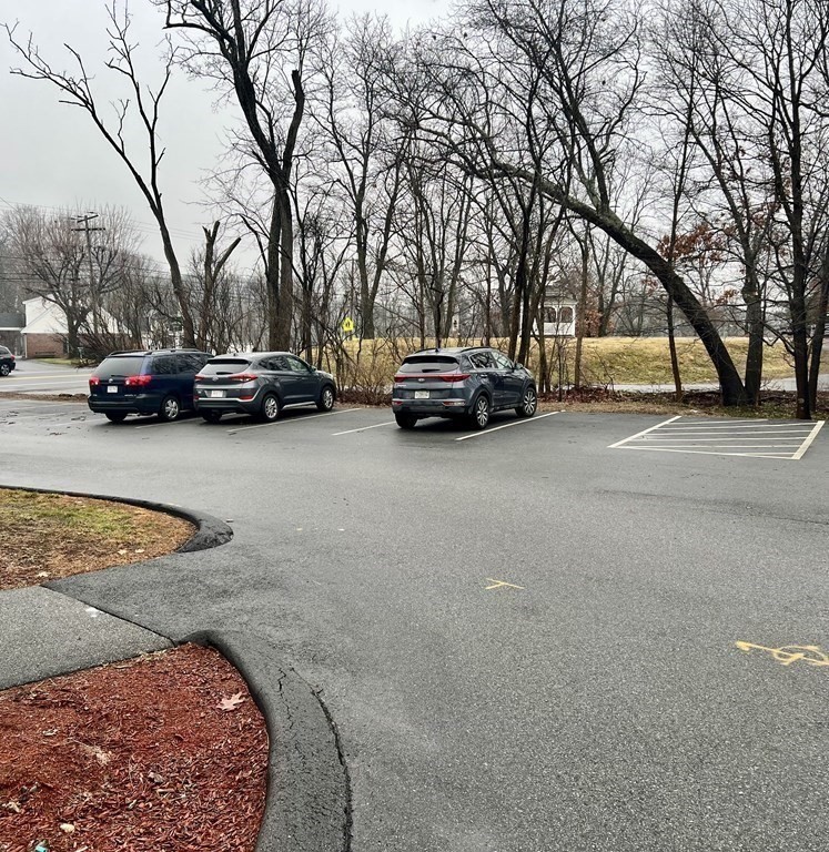 264 Middlesex Rd, Tyngsborough