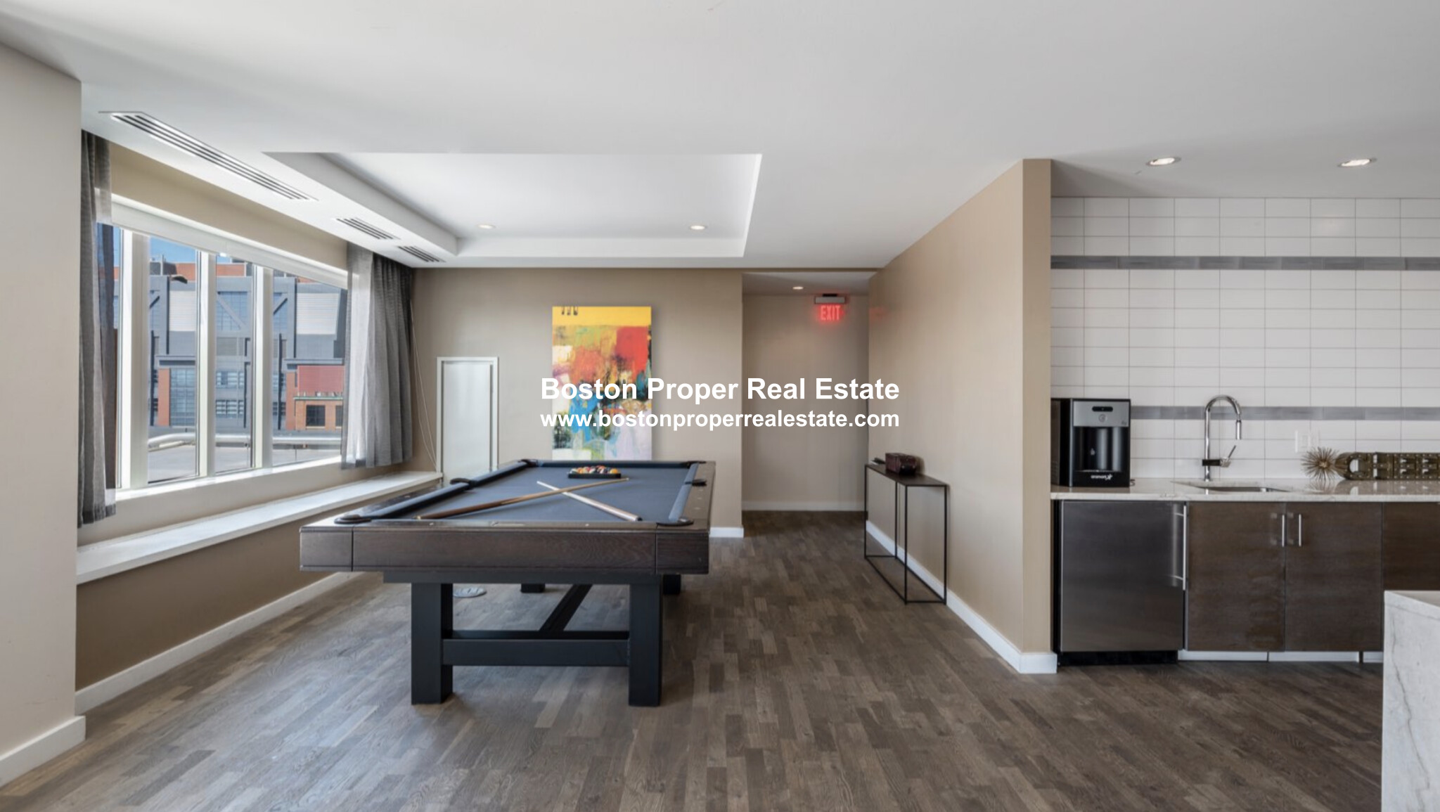 99 Kneeland St, Chinatown