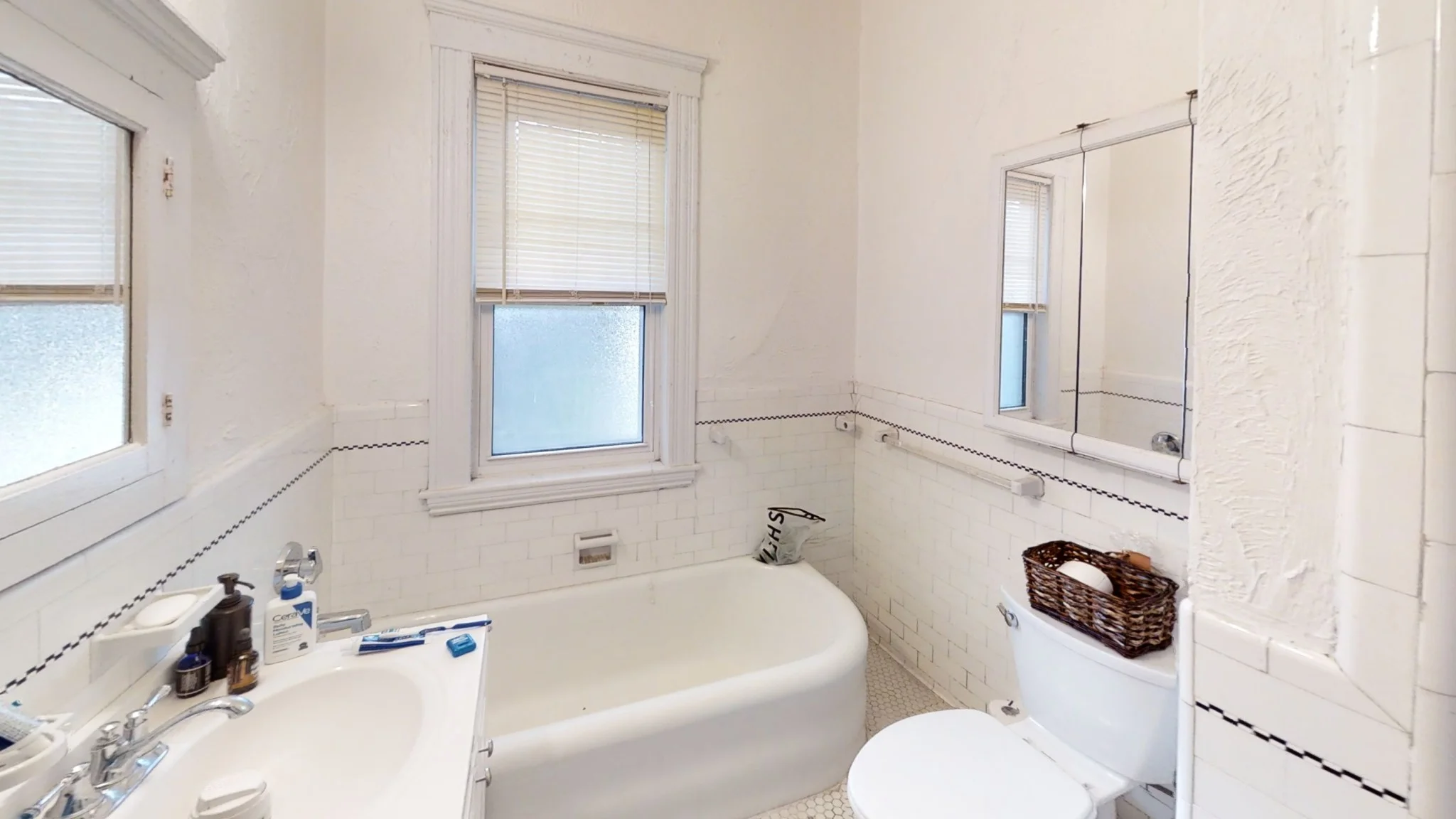 99 Beals St, Coolidge Corner