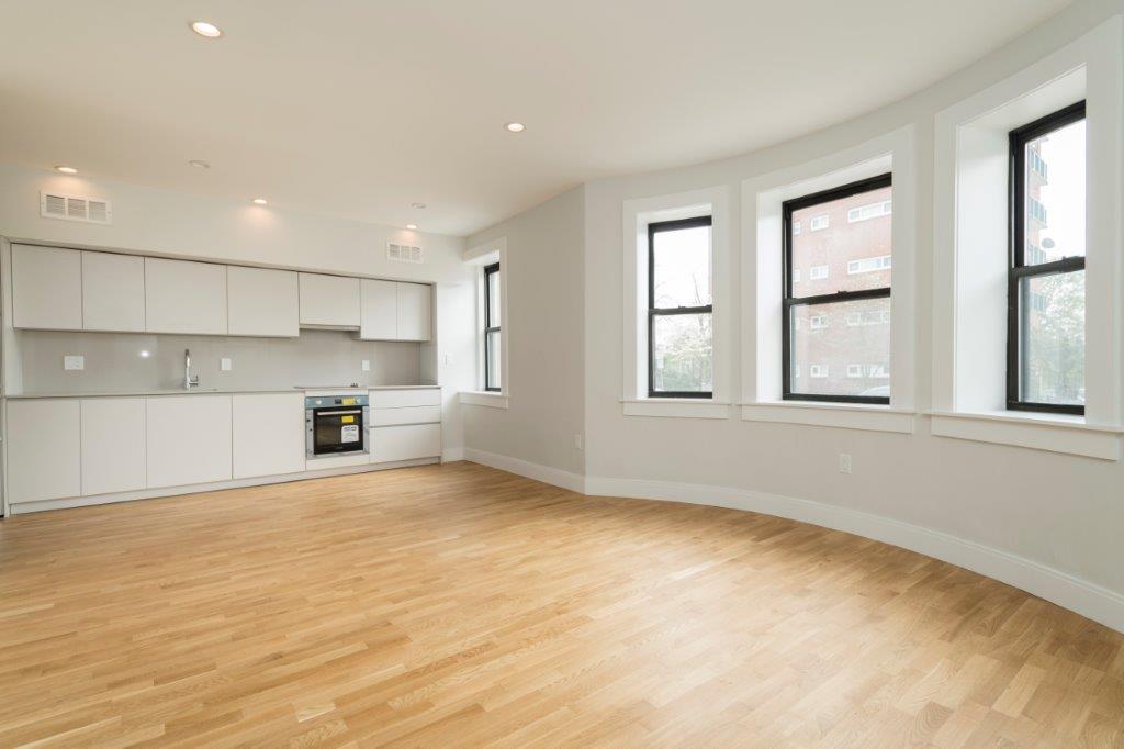 123 Highland Ave, Winter Hill