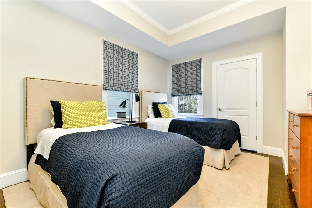 846 East Broadway, South Boston