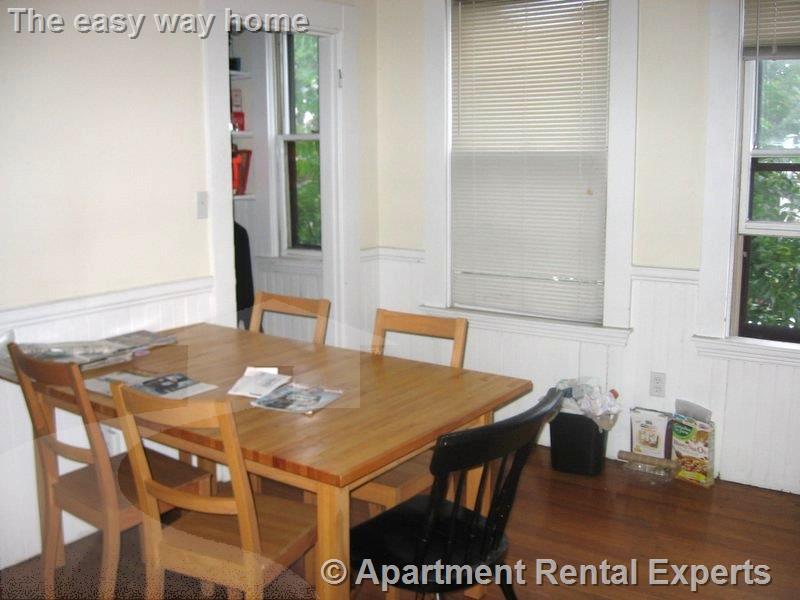 125 Hampshire St, Central Square