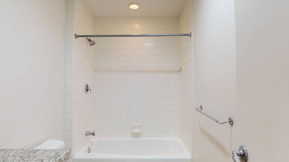 1 bed, 1 bath apartment for rent at 111 Newbury St Unit 12, Back Bay — photo 2 of 3