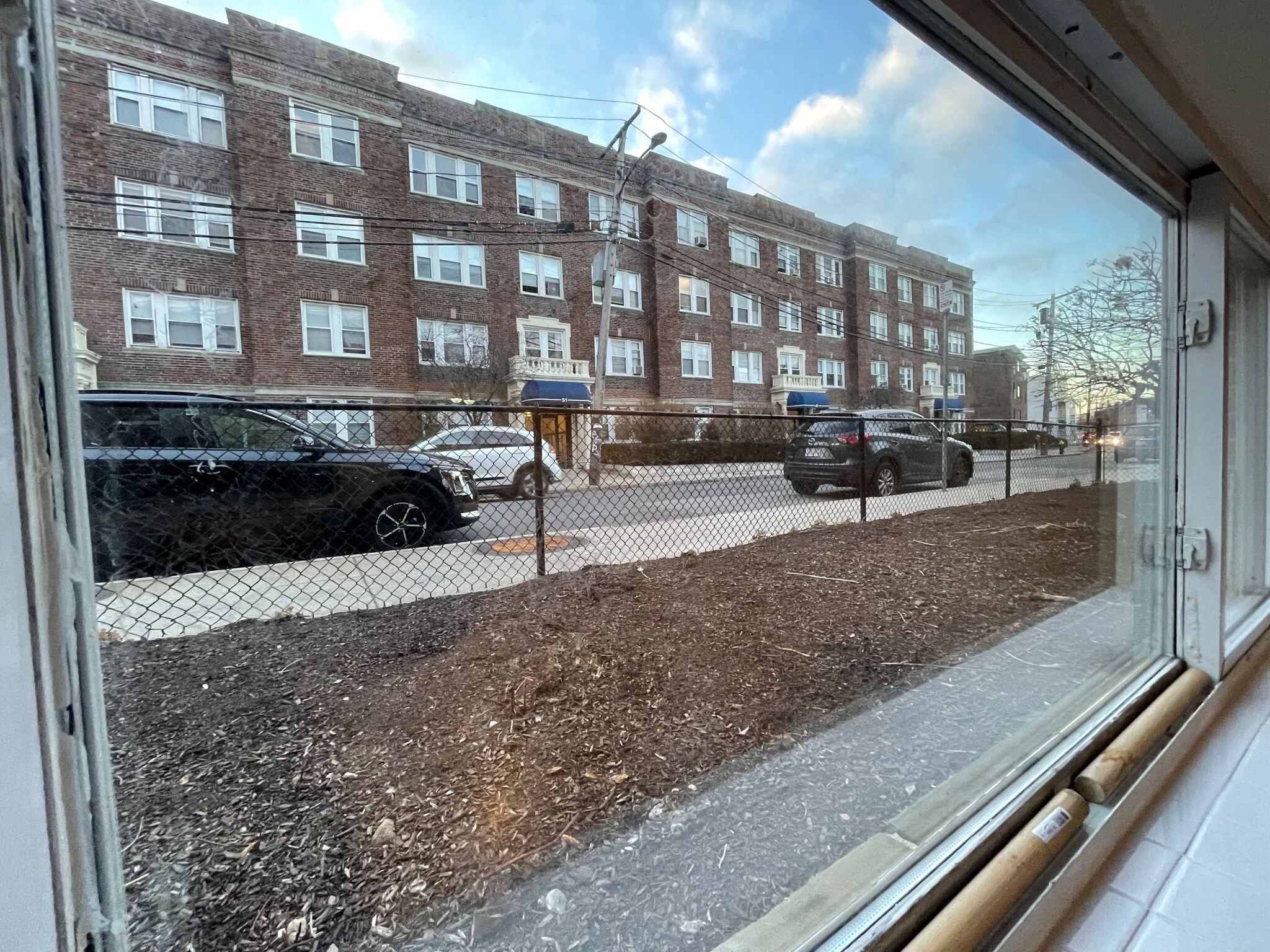 34 Gardner St, Allston