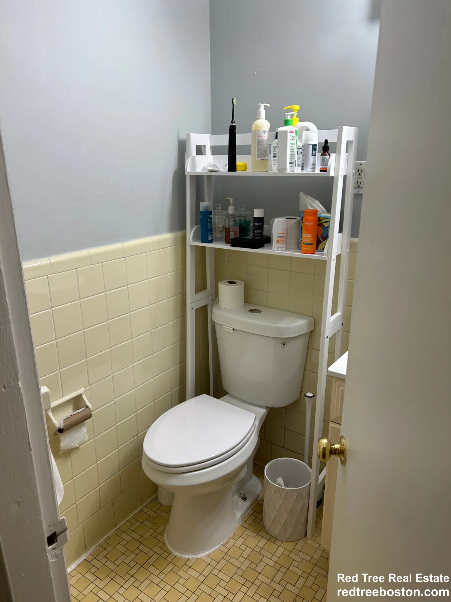 27 Bay State Rd, Fenway