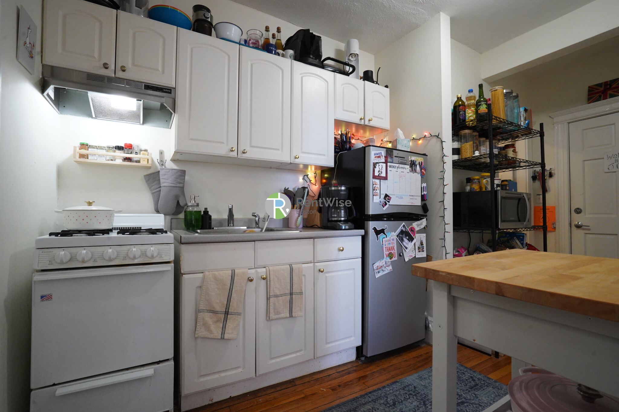 6 Camelot Ct, Brighton