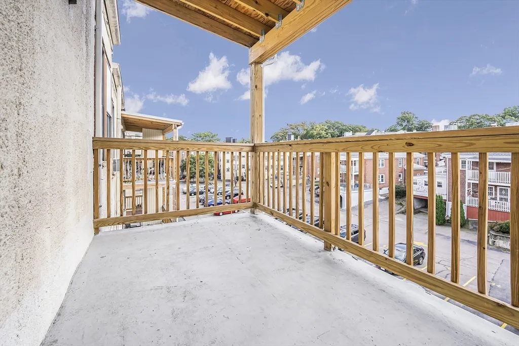 1730 Commonwealth Ave, Brighton