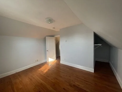 10 Delaware, East Somerville