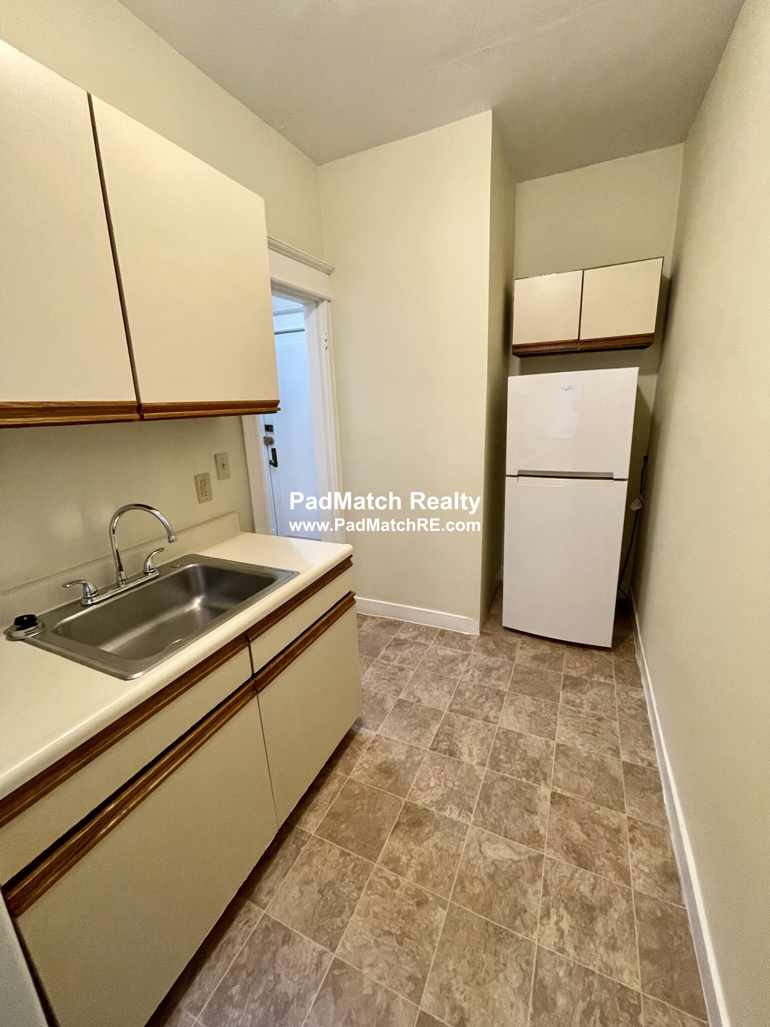 68 Woodstock Ave, Brighton