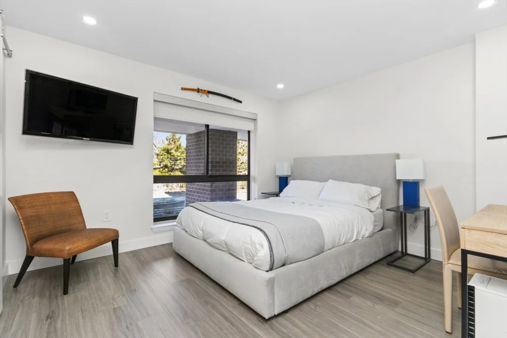 199 Coolidge Ave, East Watertown