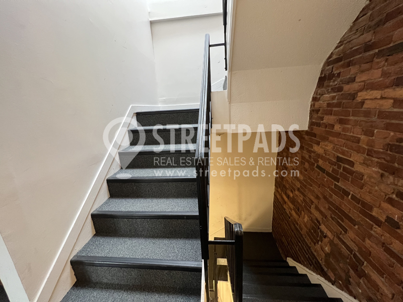 62 South Huntington Ave, Mission Hill