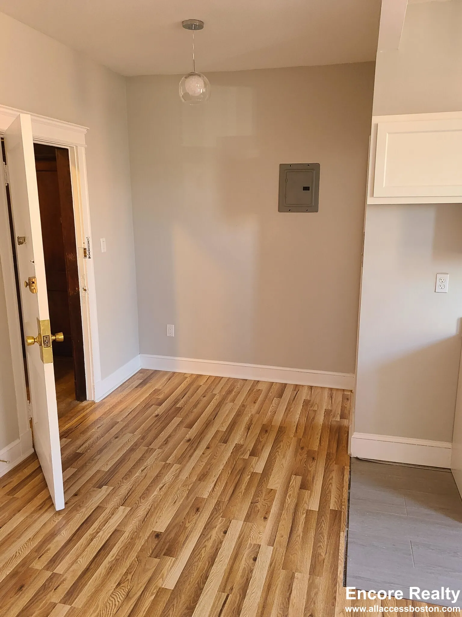 1185 Commonwealth Ave, Allston