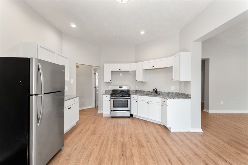 179 Ocean St, Diamond District