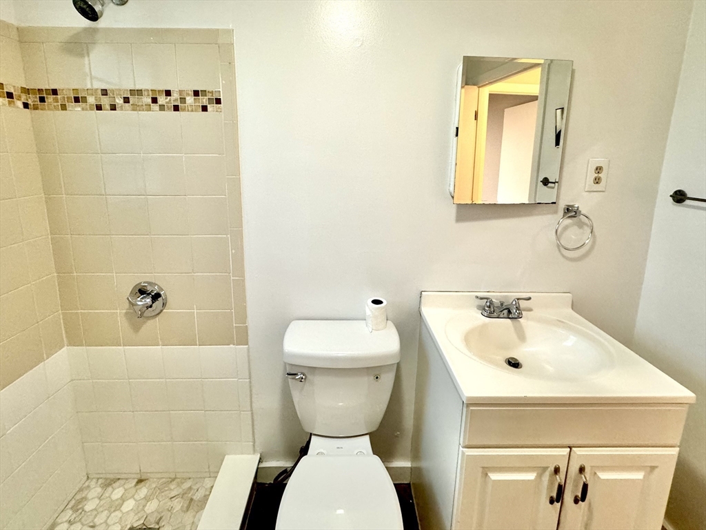 64 Ridgemont St, Brighton