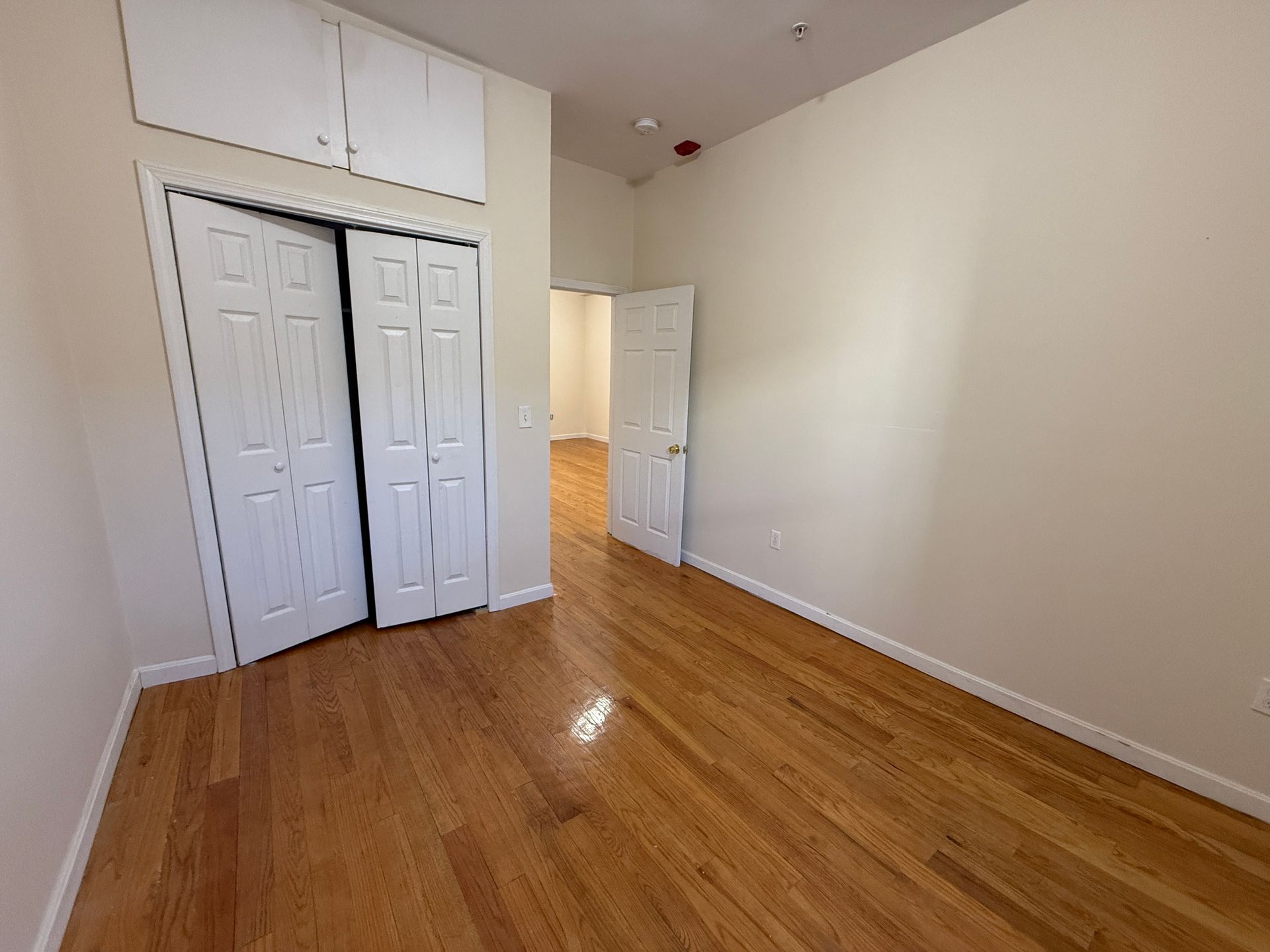 16 Chelsea St, East Boston