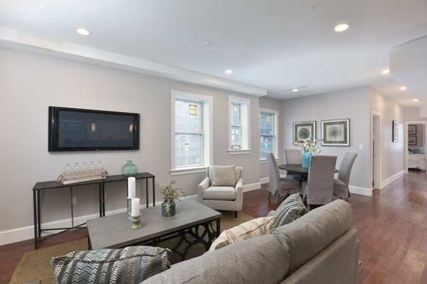 28 P St, South Boston