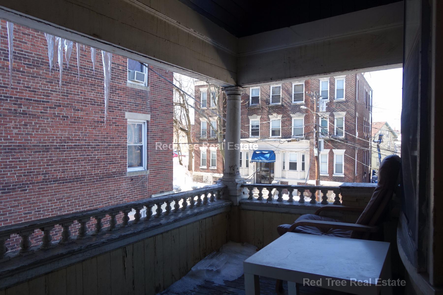 18 Quint Ave, Allston