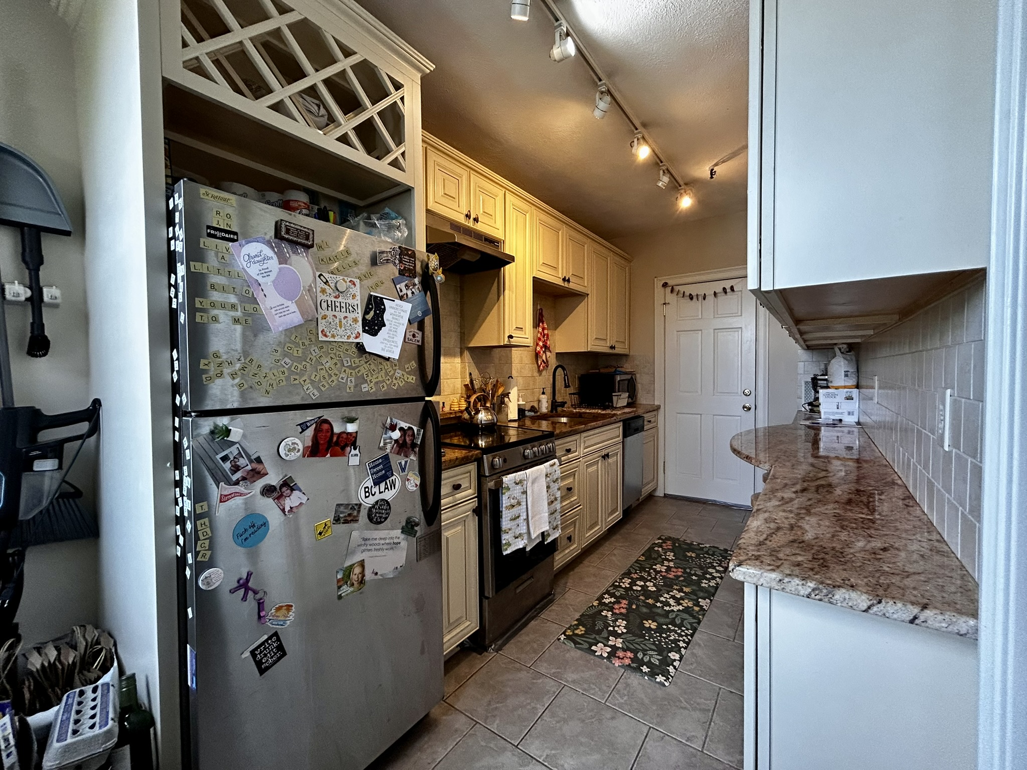 247 Chestnut Hill Ave, Brighton