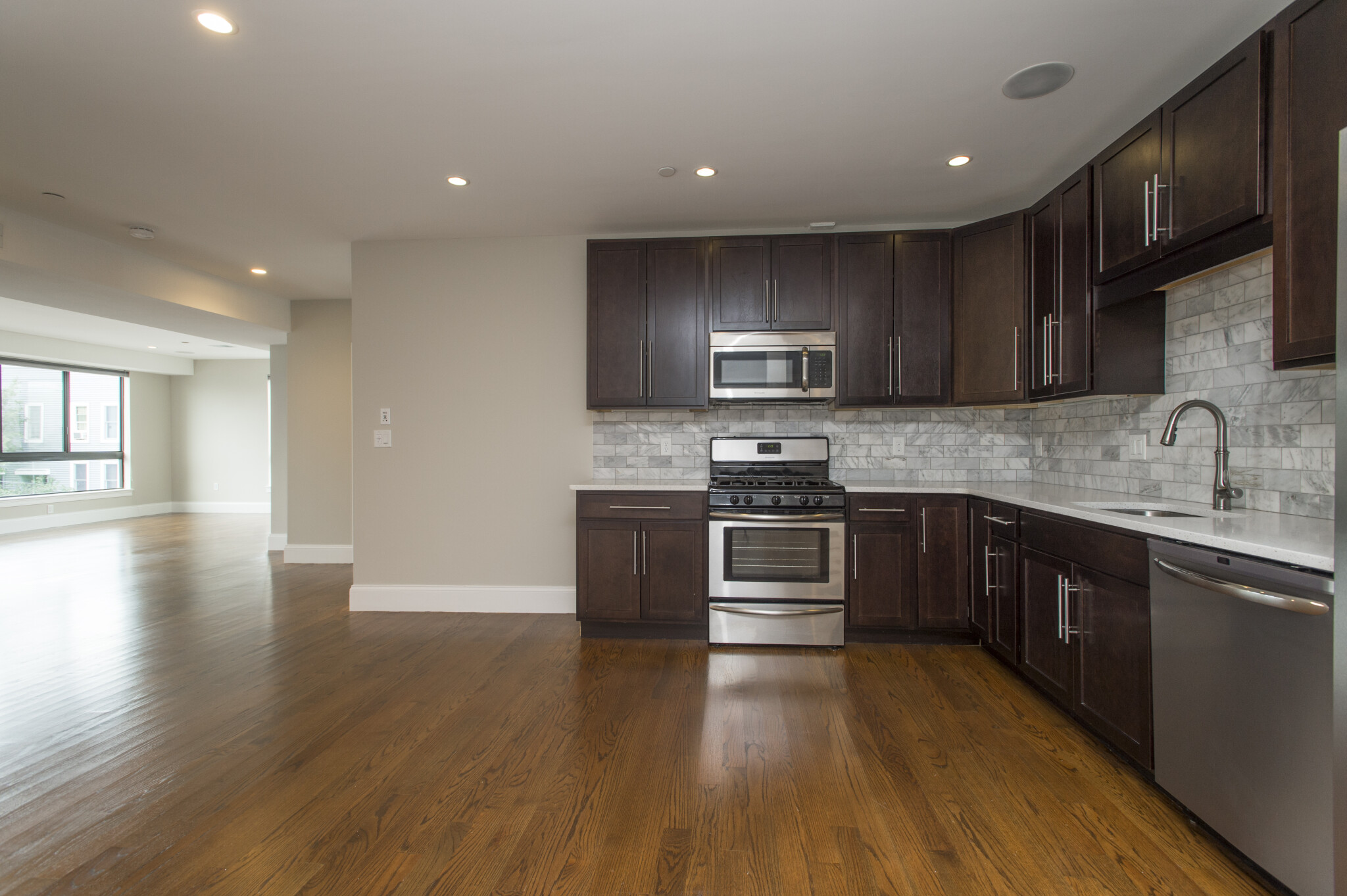 339 D St, South Boston