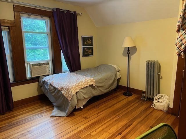 911 Broadway, Davis Square