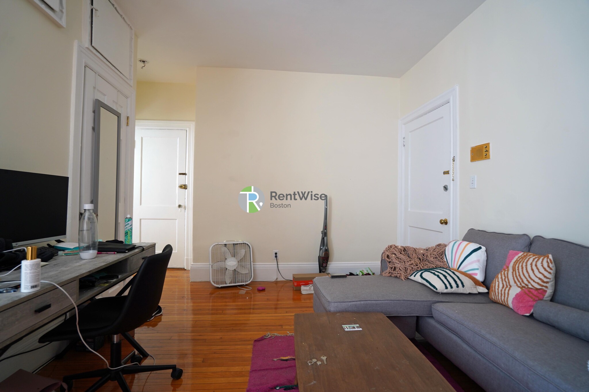 1212 Commonwealth Ave, Brighton