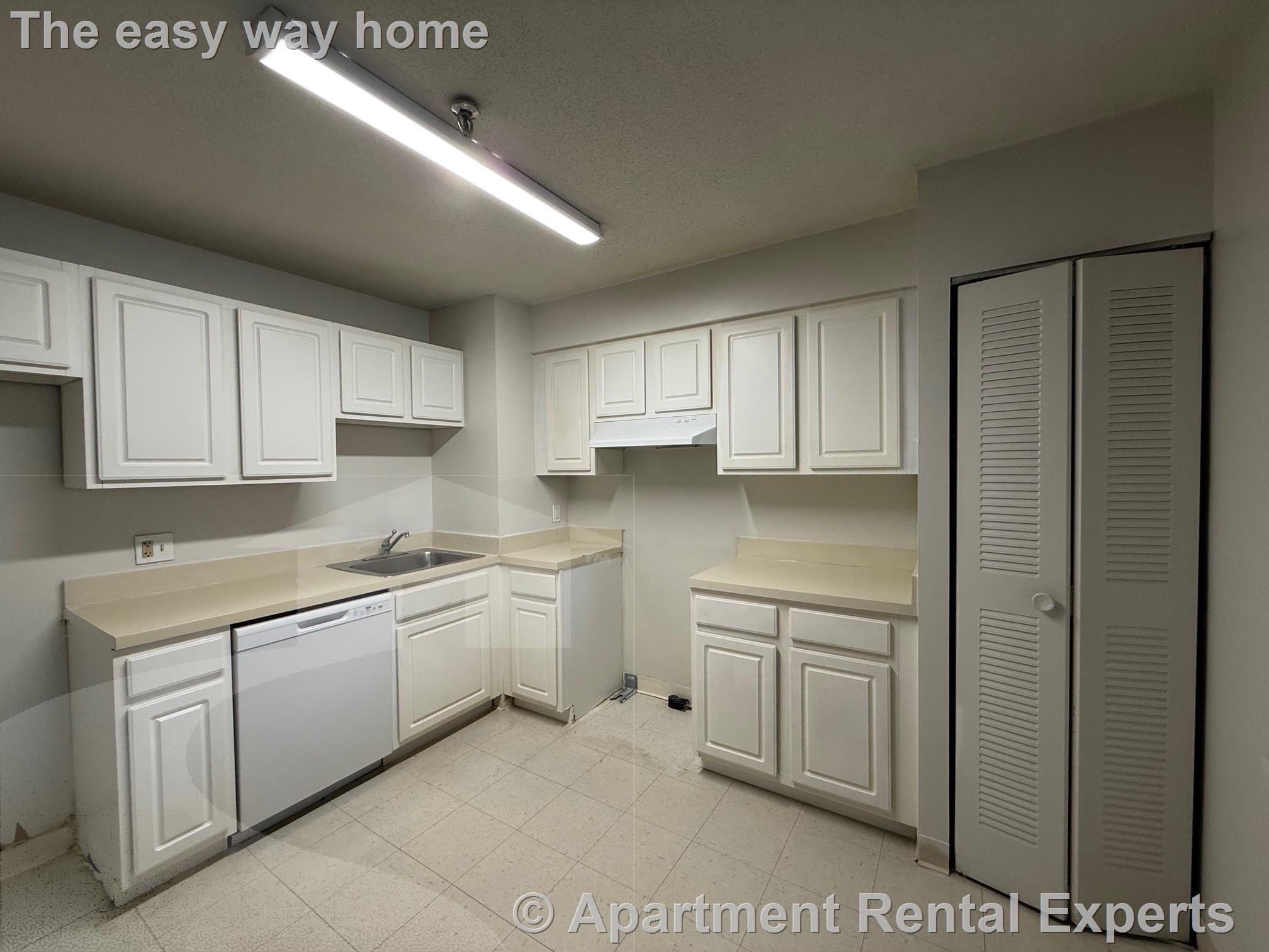 99 Florence St, Malden Center