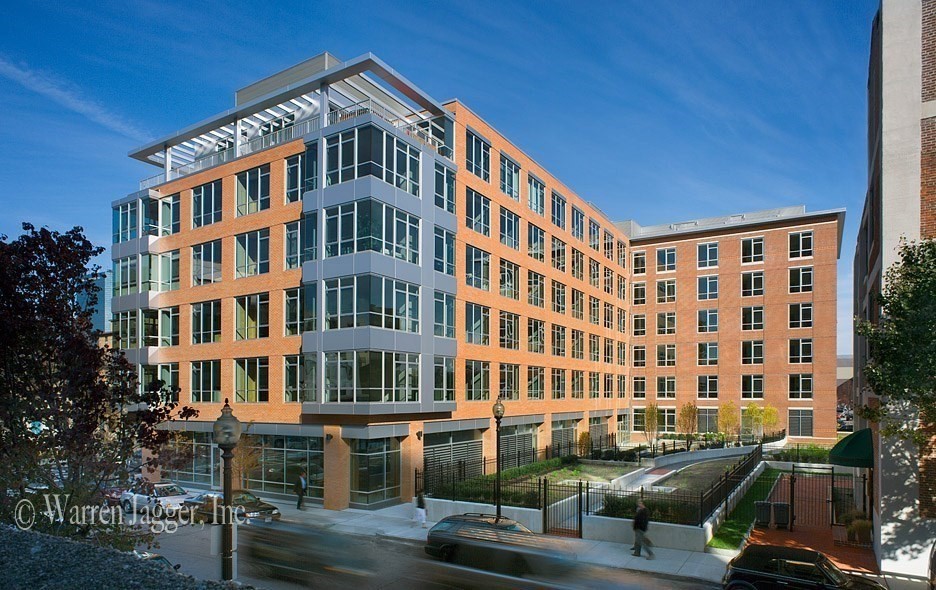 700 Harrison Ave, South End