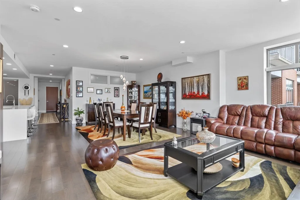 150 Dorchester Ave, South Boston